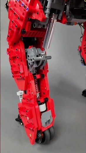 #buwizzpowered Raxcial-Bot by Biomechanicalbricks made of LEGO® bricks