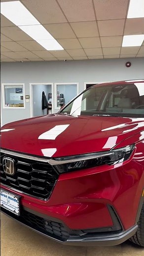 Honda CR-V vs Nissan Rogue 🚗💥 | Which SUV Are You Choosing?