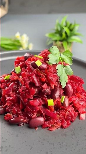 HOW TO MAKE A DELICIOUS NEW BEET SALAD!