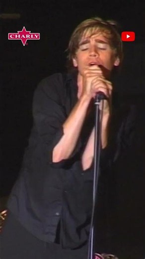 The Hives – Hate to Say I Told You So (LIVE 2005) ⚡ Lokerse Feesten Chaos