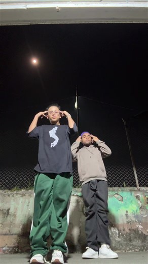 Kike tonto 😂 @seb_obre @RYAN CASTRO @J Balvin #dance #dancer #dancehall #trend