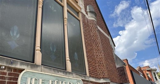 Lexington Italian restaurant continues 53-year traditions under new ownership