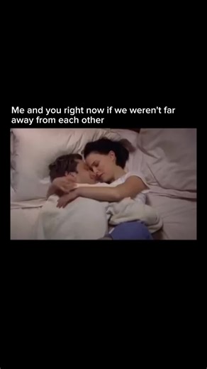 🎬 Closer 2004 ‧ Romance/Drama ‧ 1h 44m 📜 Storyline In Closer, four strangers—Dan, Alice, Anna, and Larry—become entangled in a complex web of love, lust, betrayal, and heartbreak. Set in London, the film explores the raw emotions and moral ambiguities that come with modern relationships. As the characters' lives intertwine through chance encounters and passionate affairs, their desires clash with painful truths. With brutally honest dialogue and powerful performances, Closer delivers an intens