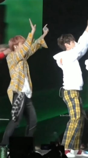 BTS V On Stage performance 🔥🦋 #vkookcute #bts #btssky #concert #btsmember #ptdonstagelv
