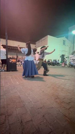 Danza tradicional argentina: gato