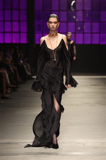 Tutto su Matilde Lucidi, modella star della Milano Fashion Week e figlia di Bianca Balti