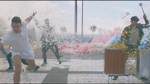 19. Dvicio - Casi Humanos