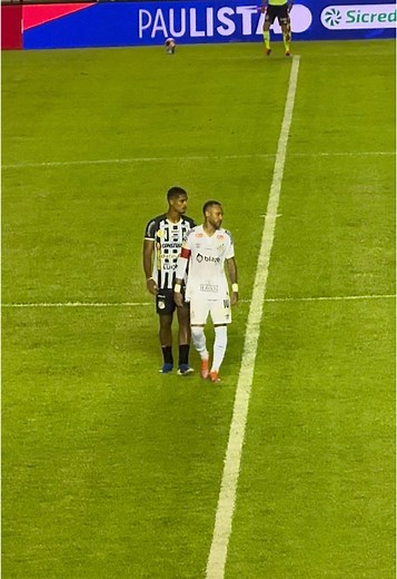 Eu sou tua mulher e também tua maior fã! 🤍 O melhor zagueiro do mundo. #futebol