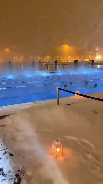 Wishing all our followers the happiest of holidays! 🌟❤️🎁🎄🎊 🎥 Omar El Mrabt 📍 Helsinki, Finland | Visit Helsinki