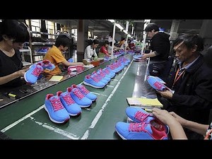 Proses Pembuatan Sepatu Menggunakan Mesin Injection