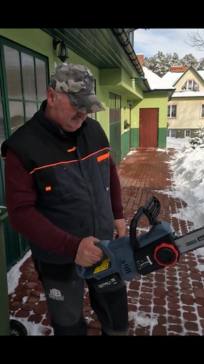 Nowa zabawka - pilarka akumulatorowa! #nowynabytek #pilarka #pilarkaakumulatorowa #elektronarzedzia #dc #dlaciebie #kocisko75 #graphite #test