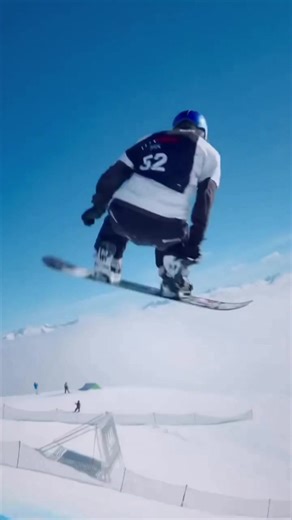 How many attempts would it take for you to land this last third trick? #winter #snow #snowboarding #nhl #nfl