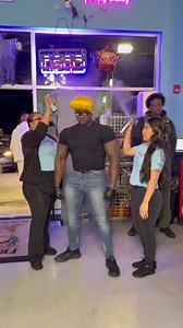 Black Johnny bravo is back! @fridasbarandgrill •📍185 new hope rd Fayetteville ga 30214••#johnnybravo #restaurant #waiter #dance #cosplay | Biggroove