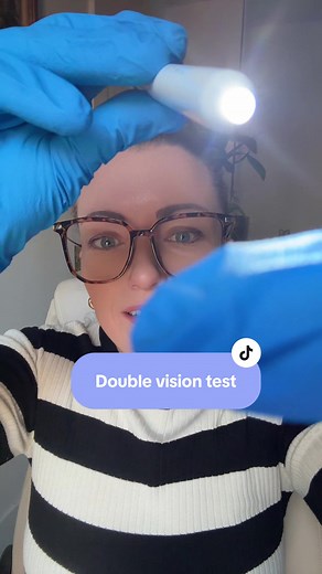 Double Vision Test: Understanding Your Symptoms