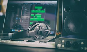 New Faces in the Mix: Trans Djs Take Off