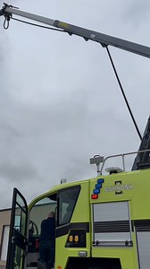 23K views · 411 reactions | Reaching new heights.  The #Snozzle high reach extendable turret (HRET) can extend up to 65 feet in the air. Equip your #Striker ARFF with the Snozzle® HRET for the most effective and advanced firefighting in the #ARFF industry. Learn more: https://www.oshkoshairport.com/new-snozzle #TurretTuesday | Oshkosh ARFF | Facebook