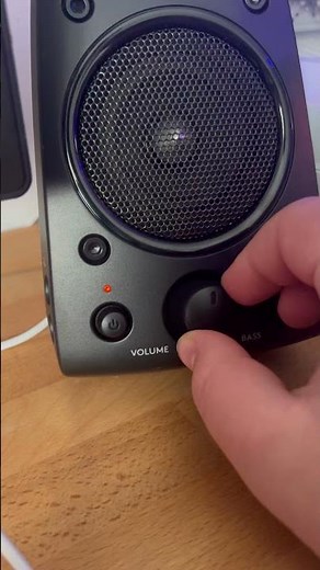 Logitech z623 Bass test