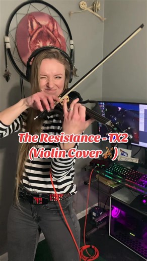 Who’s waiting for the @TX2 album to be released?👀🤘🏻 Song: The Resistance by TX2 #tx2 #violin #alternative #punk #punkrock