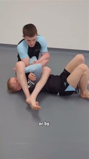 Armbar defense 101 with degrootbjj 🔒🔒 • • • #armbardefense #armbar #submission #submissiongrappling