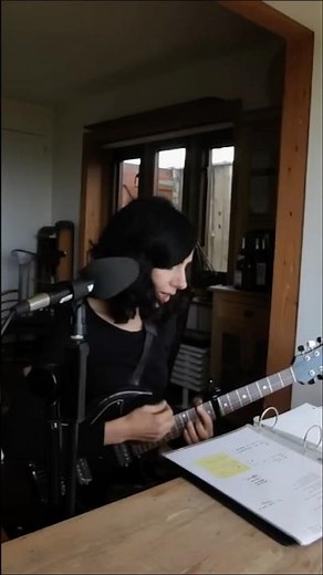 PJ Harvey - The Glorious Land