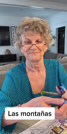 Tutorial: How to Color Mountains with Crayons | Super Coloring