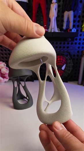 3D Printed Alien Space Lamp organic #3dprinting #lamp