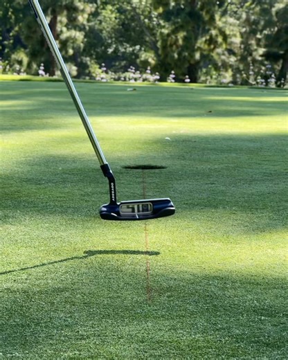 This chalk line putting drill is a cheat code 🤝 Instant feedback on start line and ball roll for those short putts #PuttSmarterSeries | Odyssey Golf
