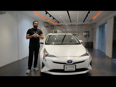 2017 Toyota Prius Hybrid Review | User Review Included