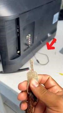 Nobody explains the real function of your TV's USB port! 📺😱 #technology #smarttv #tips #usb