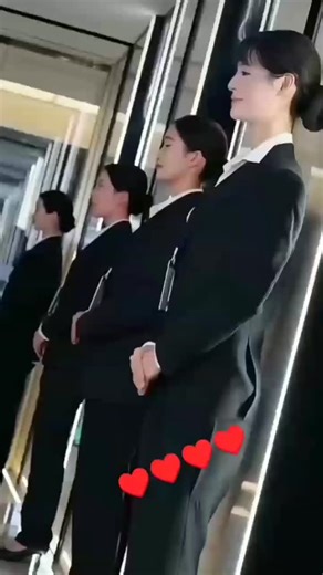 saptiy kaam ❣️ on Instagram: "⏩ Why Did This Crane Fail? Let’s Break It Down! 🚨 A catastrophic crane collapse like this rarely comes from just one issue—it’s often a chain of preventable mistakes: 🔸 Improper Lifting Procedure – Skipping key steps is a shortcut to disaster 🔸 Overloading – Exceeding the Safe Working Load (SWL) puts extreme strain on the system 🔸 No SLI (Safe Load Indicator) – Lifting blind is lifting dangerously 🔸 Shifting Center of Gravity (CG) – Movement without balance = i