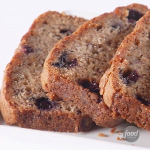 431K views · 3.4K reactions | What's YOUR secret to banana bread? Giada De Laurentiis adds blueberries to her bread.  | Food Network | Facebook