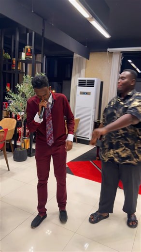 Pandaaa 🐼🇩🇯 (@kadar_panda)’s videos with son original - Pandaaa 🐼🇩🇯