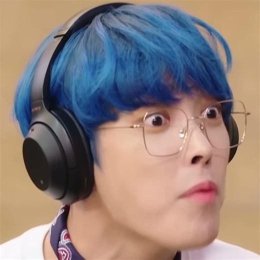 ATEEZ Game Play: Yeosang, KQ CEO, and Members Guessing Fun