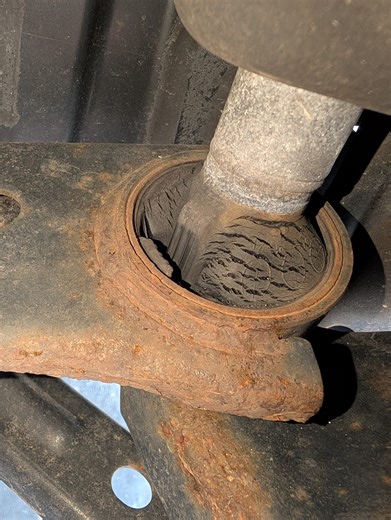 Worn bushings on Subaru Forester
