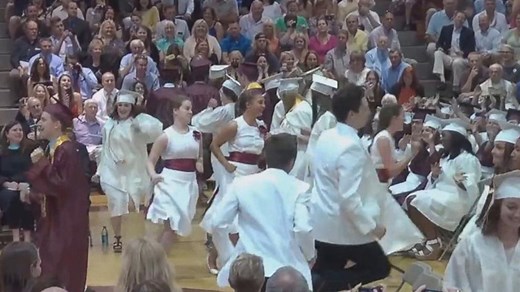 High School Class 'Shakes It Off' in Surprise Flash Mob at Graduation