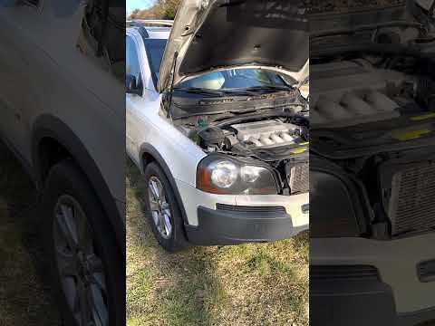 Fixing trouble codes P0171 and P0174 on a 2006 Volvo XC90 V8