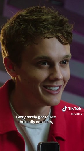 The cast of Wednesday has the best behind the scene pictures!