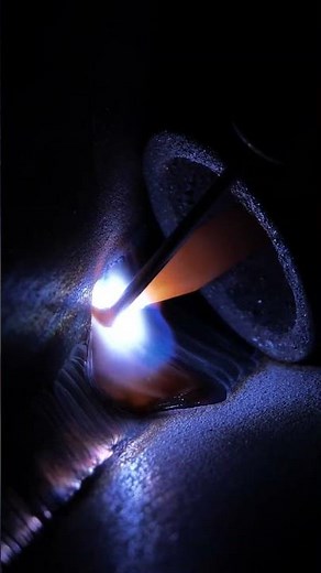 tigSpeed Superpuls | Continual switch between wire feeding and wire halt. | EWM | #tigwelding