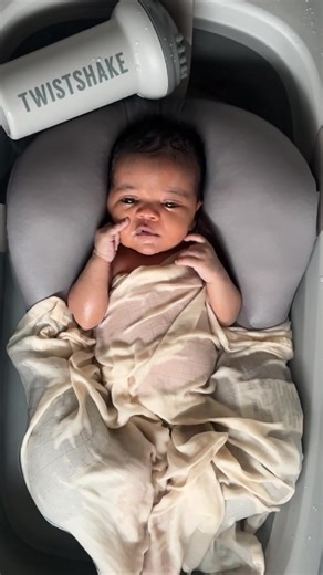 First Bath Experience for Newborns in December