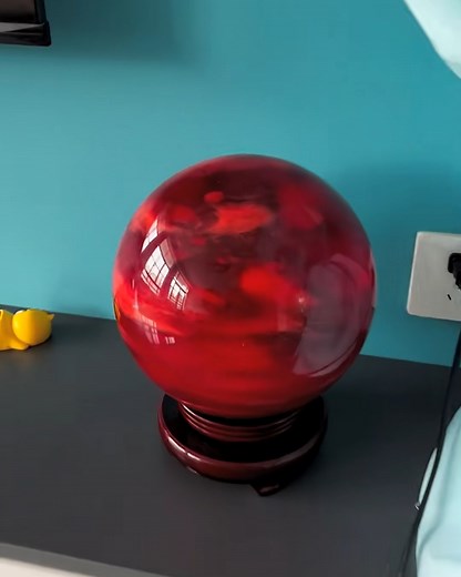 The mesmerizing process behind crystal ball making! | Architecture