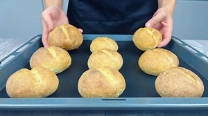 Forget all the recipes!! If you have flour and water at home! The easiest bread recipe!!