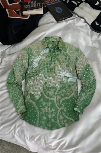 Batik Ningratan Motif Arugana Hijau Sage - Rekomendasi Terbaru