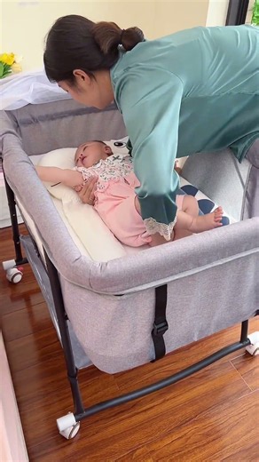 Foldable Baby Crib for Home and Travel#shorts #babylife #momlife #babygear #babylove