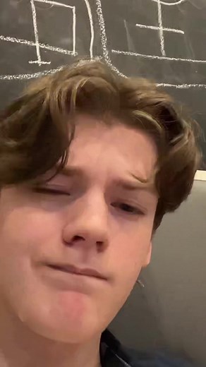 Mark Ellis (@mrk_ellis)’s videos with