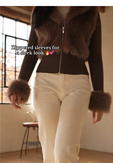 🧶🎄Patchwork knit with faux fur—super trendy and cozy.💕🍎 #tiktokshopblackfriday #fauxfurjacket #ootd #fyp ##patchworkjacket