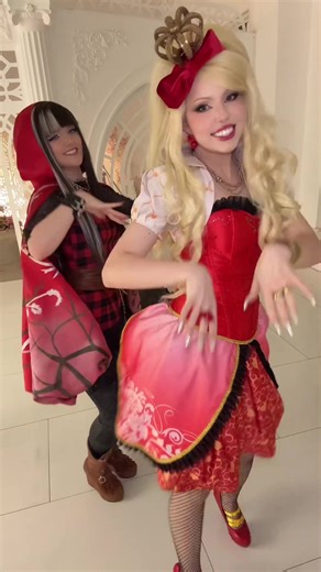 Эппл и танцы: невыученный косплей