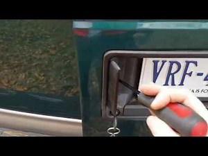 2002 Astro Rear Handle Broken & Doors Won't Open