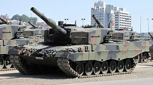 T-80 vs Leopard 2 main battle tank comparison