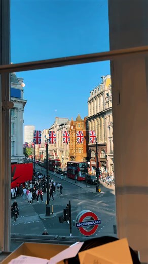 welcome to london 🥰🇬🇧👋🏽