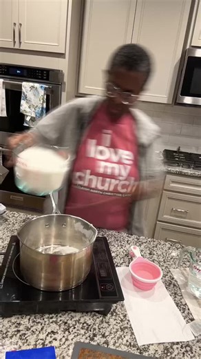 Lavender candy apple, cotton candy flavor